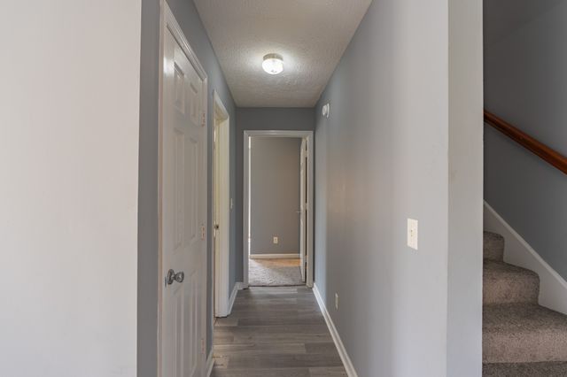 1214 Timber Creek Dr, Murfreesboro, TN 37128