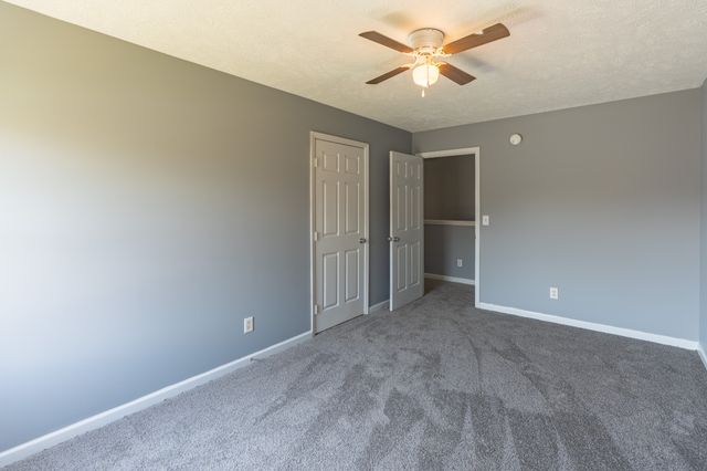 1214 Timber Creek Dr, Murfreesboro, TN 37128