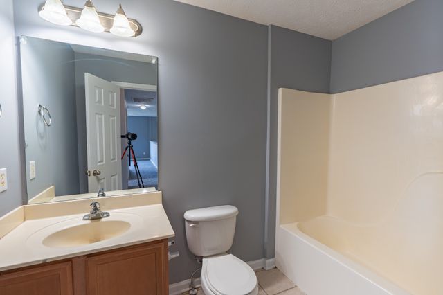 1214 Timber Creek Dr, Murfreesboro, TN 37128