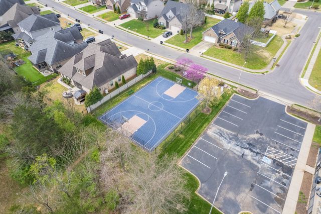 1214 Timber Creek Dr, Murfreesboro, TN 37128