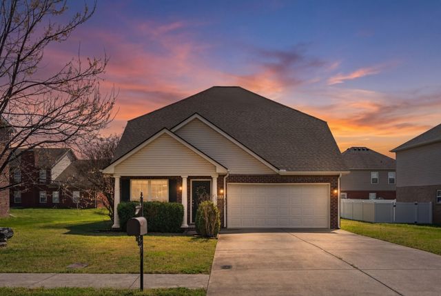 1214 Timber Creek Dr, Murfreesboro, TN 37128