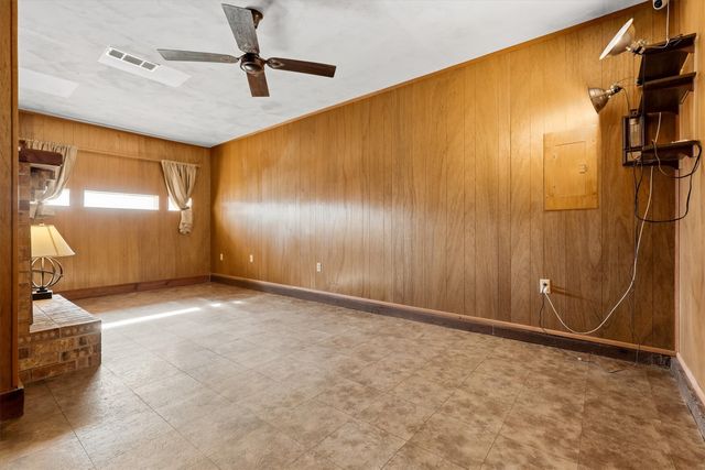 1817 Indian School Road, Garland, TX 75044