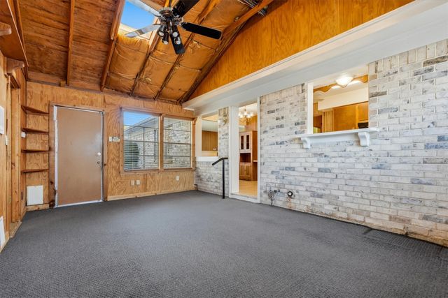 1817 Indian School Road, Garland, TX 75044