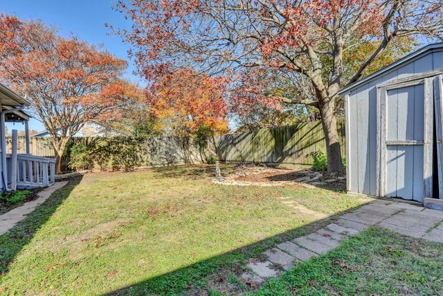 1817 Indian School Road, Garland, TX 75044