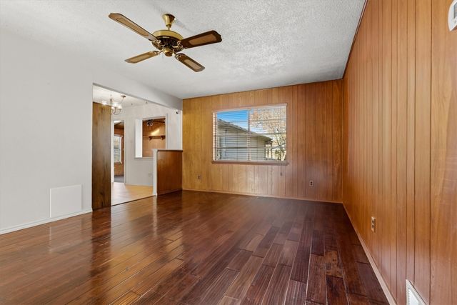 1817 Indian School Road, Garland, TX 75044