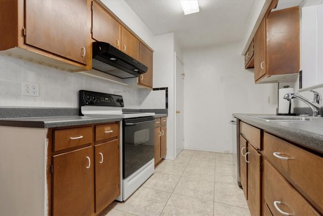 1817 Indian School Road, Garland, TX 75044