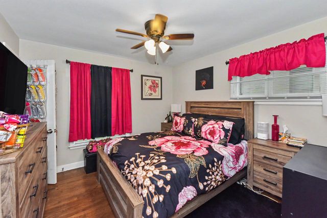 4040 N 49th STREET, Milwaukee, WI 53216