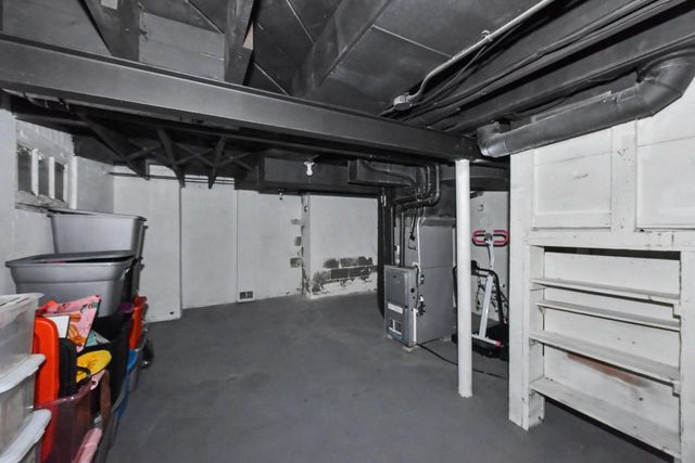 4040 N 49th STREET, Milwaukee, WI 53216