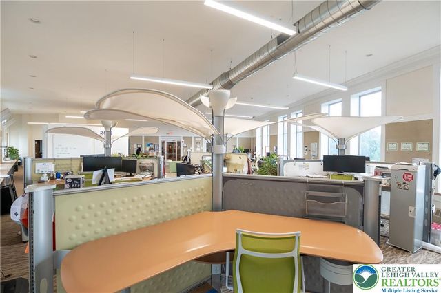 301 Broadway 5th Floor, Bethlehem City, PA 18015