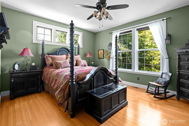 11733 Hummingbird Lane, Anacortes, WA 98221