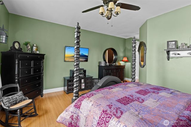 11733 Hummingbird Lane, Anacortes, WA 98221