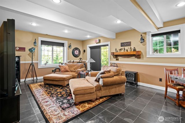 11733 Hummingbird Lane, Anacortes, WA 98221