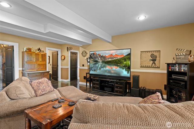 11733 Hummingbird Lane, Anacortes, WA 98221