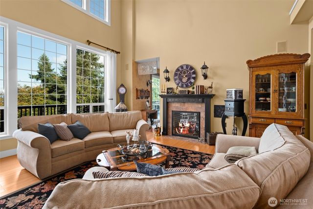 11733 Hummingbird Lane, Anacortes, WA 98221