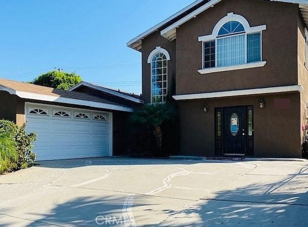 710 Rye, La Habra, CA 90631