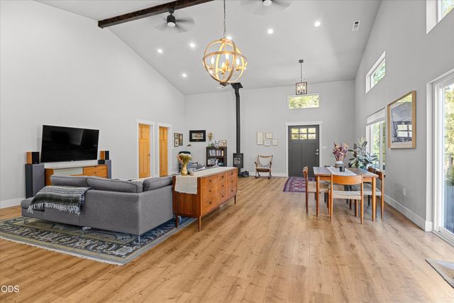 922 Palomino Drive, Grants Pass, OR 97526
