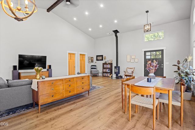 922 Palomino Drive, Grants Pass, OR 97526
