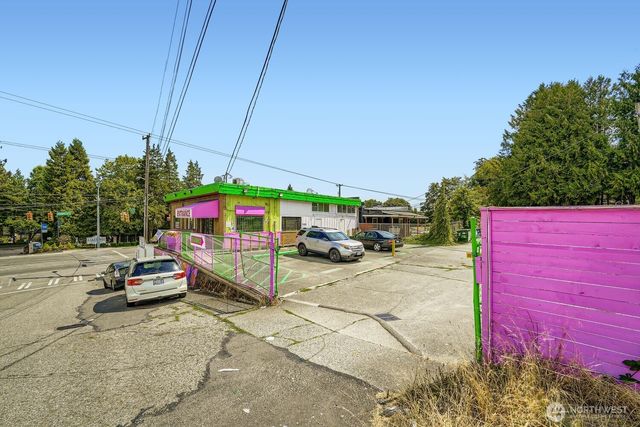 11463 Rainier Ave S., Seattle, WA 98178