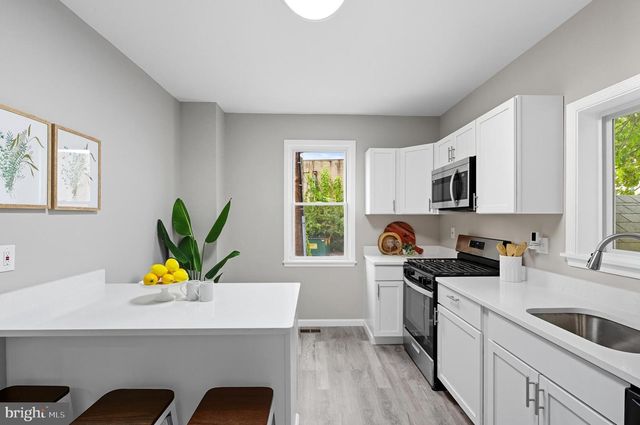 3002 CLEARVIEW AVE, Baltimore, MD 21234