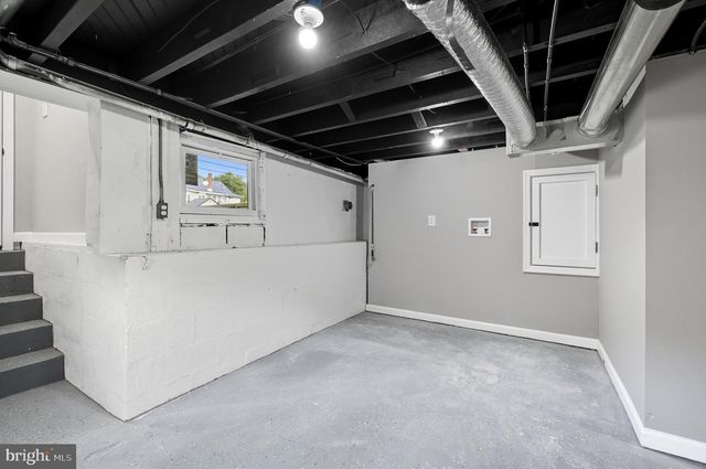 3002 CLEARVIEW AVE, Baltimore, MD 21234