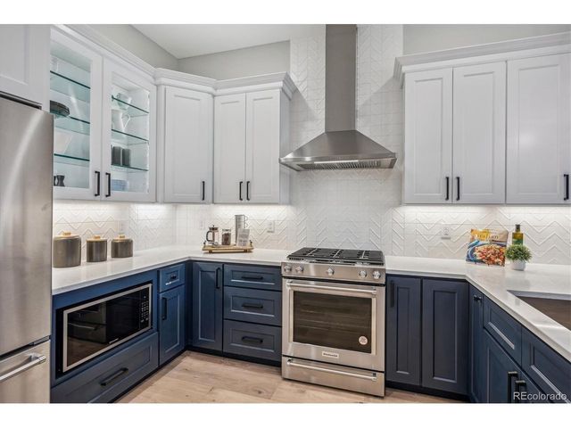 364 E Orchard Rd, Centennial, CO 80121