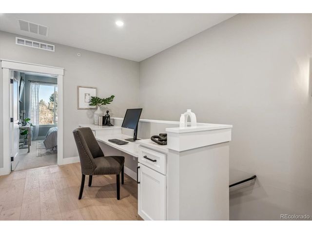 364 E Orchard Rd, Centennial, CO 80121