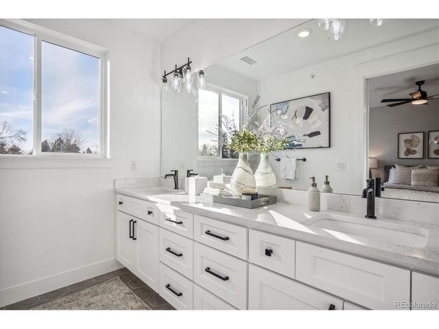 364 E Orchard Rd, Centennial, CO 80121