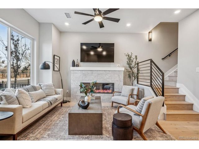 364 E Orchard Rd, Centennial, CO 80121