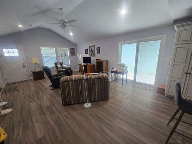 311 S 4th Street, Odessa, MO 64076