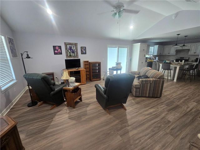 311 S 4th Street, Odessa, MO 64076
