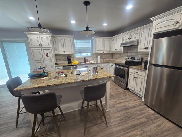 311 S 4th Street, Odessa, MO 64076