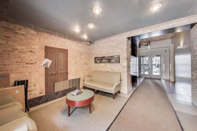 1910 S Indiana Avenue 727, Chicago, IL 60616