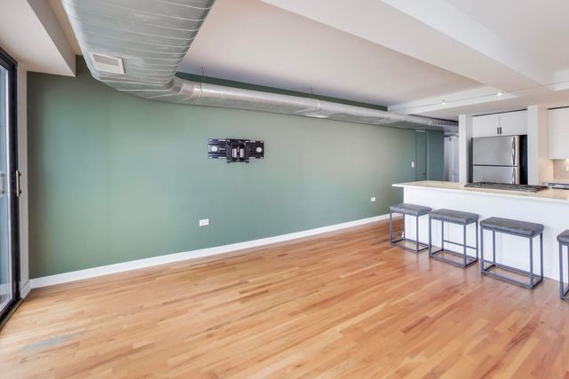 1910 S Indiana Avenue 727, Chicago, IL 60616