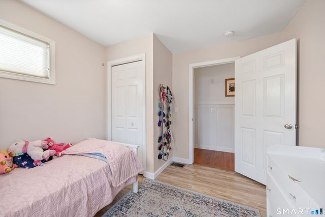 39 Meriline Avenue, Plainville, CT 06062