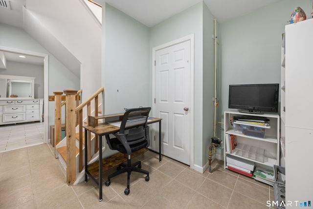 39 Meriline Avenue, Plainville, CT 06062