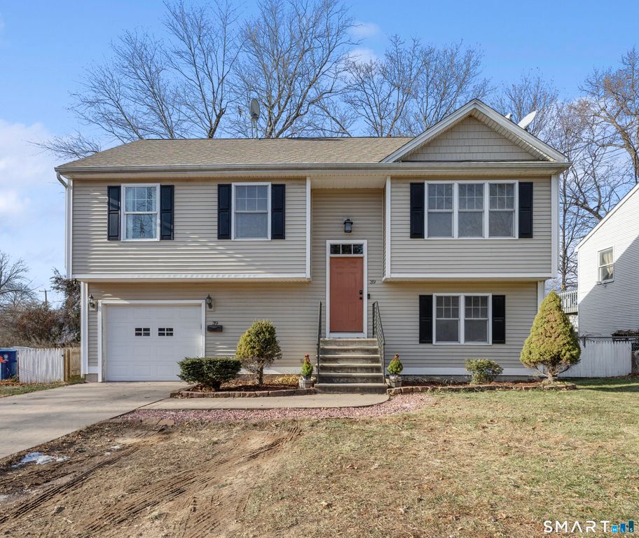 39 Meriline Avenue, Plainville, CT 06062