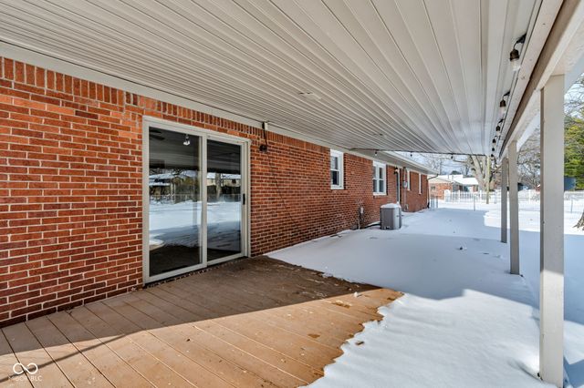 1687 N Avon Avenue, Avon, IN 46123