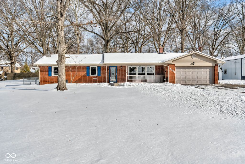 1687 N Avon Avenue, Avon, IN 46123