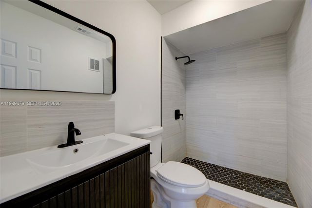 3046 W Missionwood Ln A-2, Miramar, FL 33025