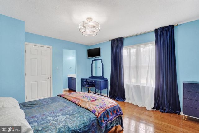 1685 BAHNS MILL RD, Windsor, PA 17366