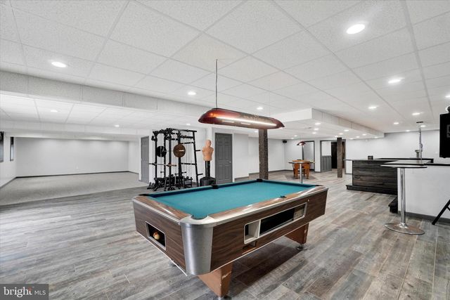 1685 BAHNS MILL RD, Windsor, PA 17366
