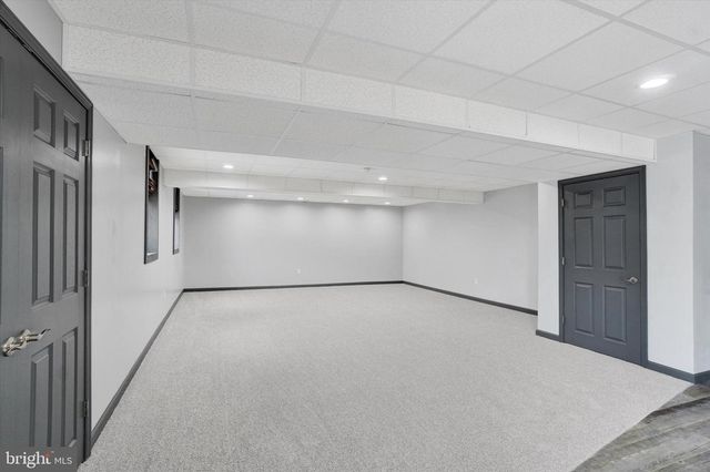 1685 BAHNS MILL RD, Windsor, PA 17366