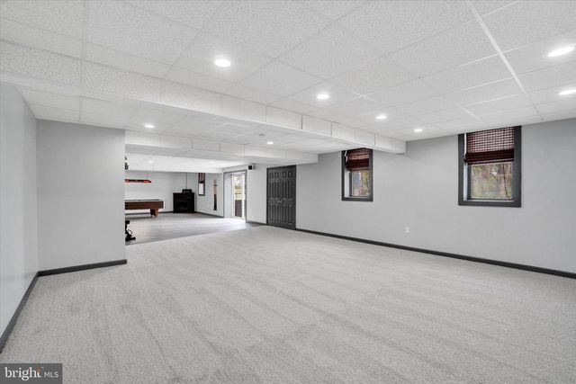 1685 BAHNS MILL RD, Windsor, PA 17366