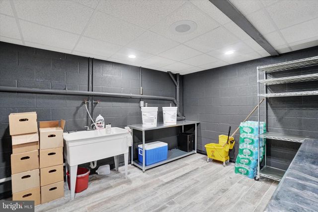 1685 BAHNS MILL RD, Windsor, PA 17366