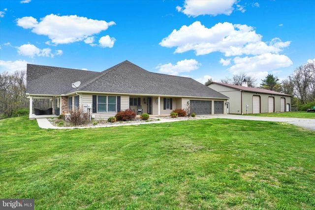 1685 BAHNS MILL RD, Windsor, PA 17366