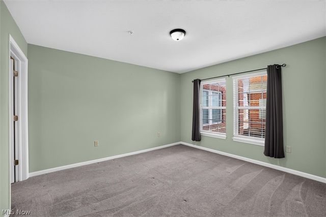 23002 Chandlers Lane 105, Olmsted Falls, OH 44138