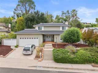 8788 Moorcroft Avenue, West Hills, CA 91304