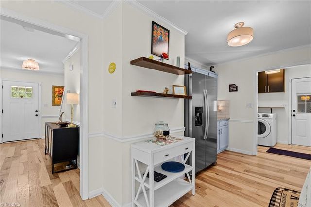 109 Stafford Oak Drive, Jamestown, NC 27282