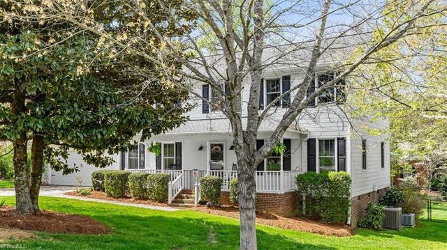 109 Stafford Oak Drive, Jamestown, NC 27282