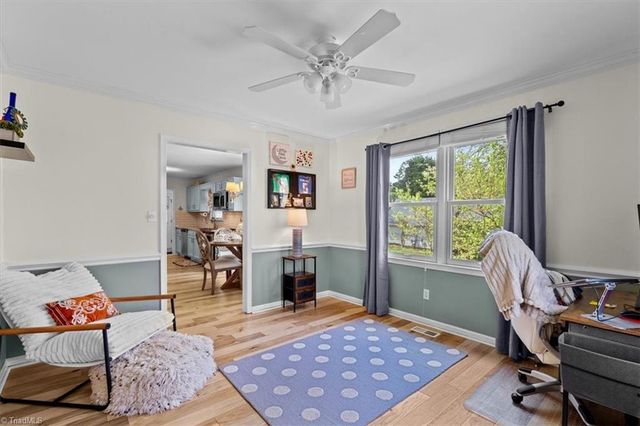 109 Stafford Oak Drive, Jamestown, NC 27282